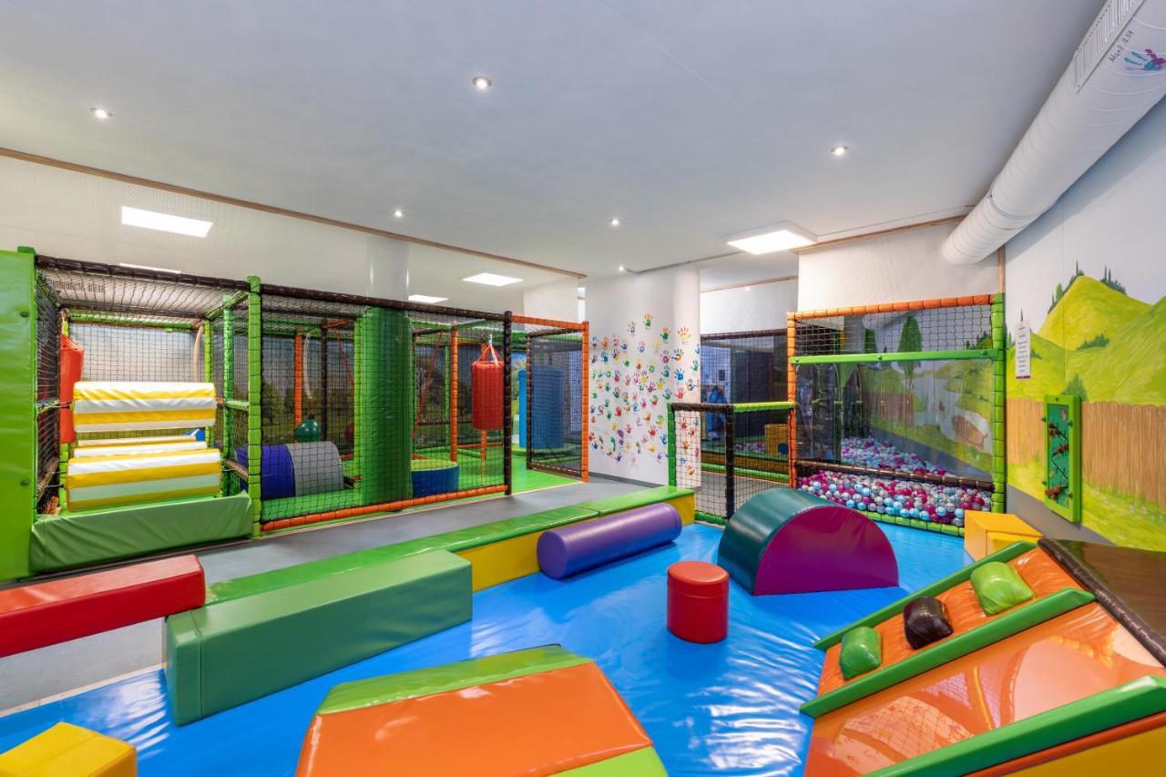 Familotel Kaiserhof - Families Only Berwang Luaran gambar