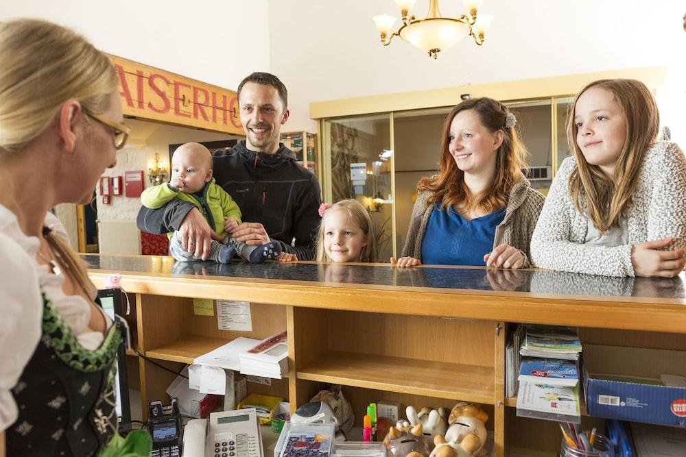 Familotel Kaiserhof - Families Only Berwang Luaran gambar